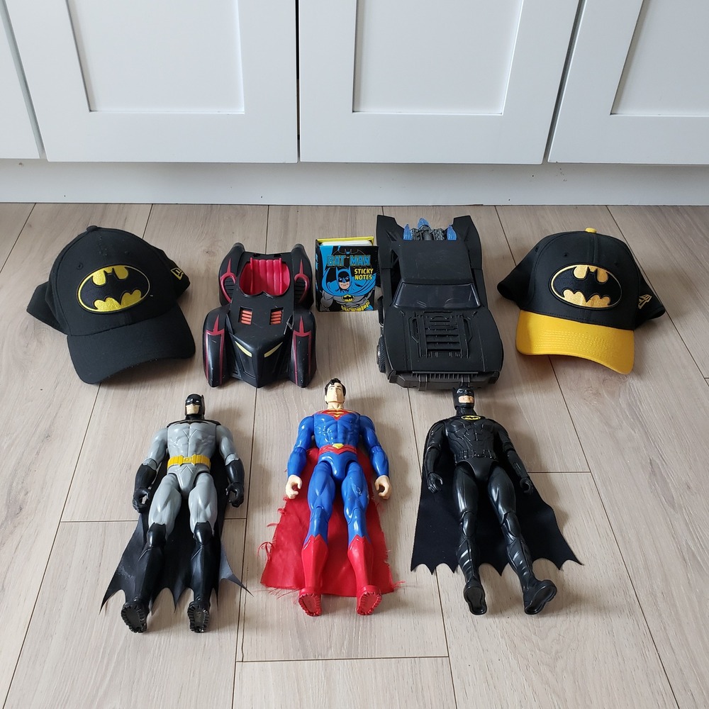 Batman Superman Toy Lot Batmobile Figures Hats 8pc DC Comics Mattel‎